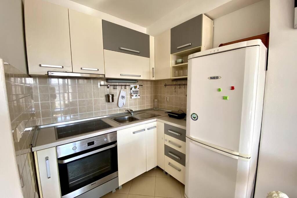 סקופיה Matea'S Appartment 800 M To Center Free Parking מראה חיצוני תמונה